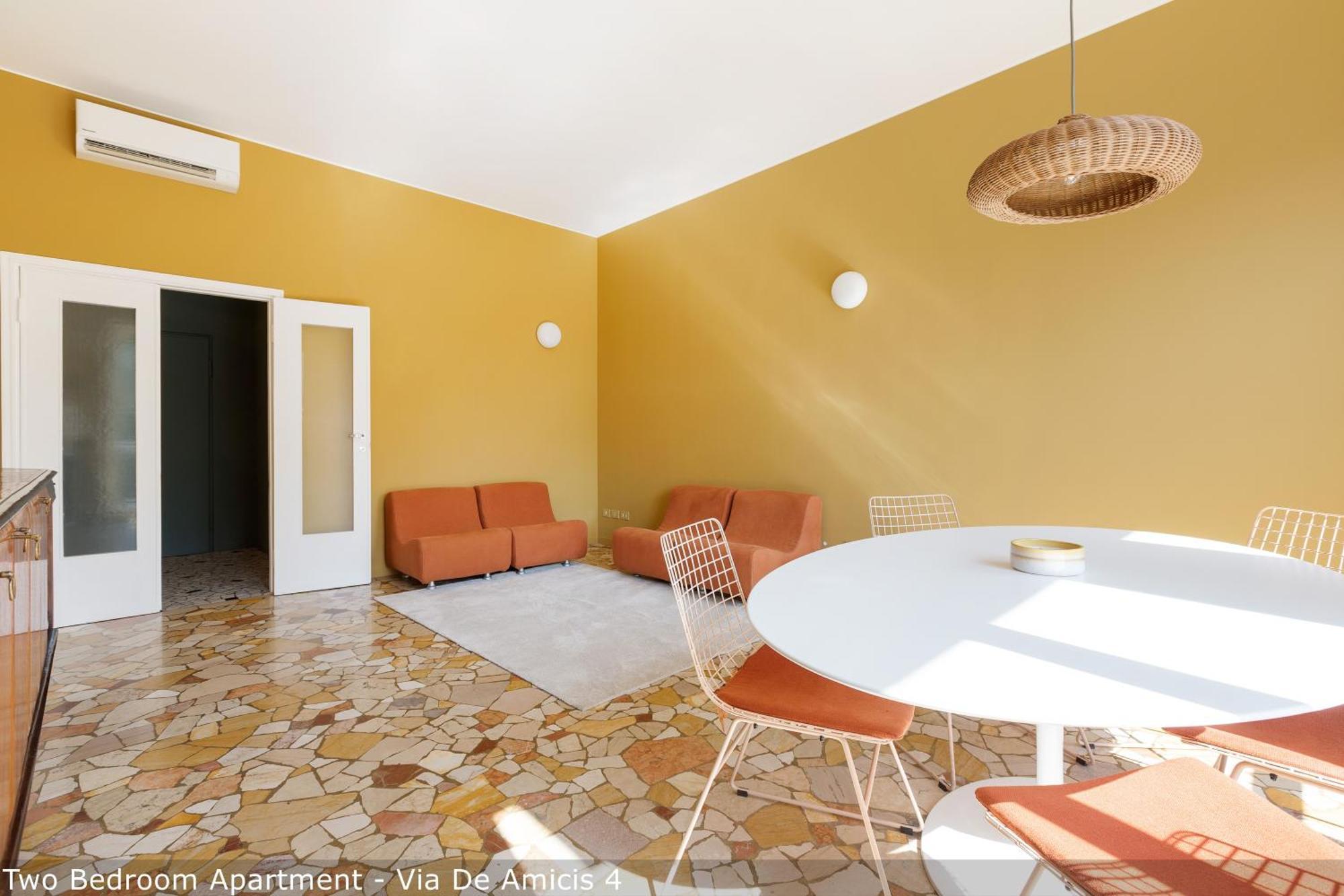 Brera Apartments In Porta Ticinese Milan Bagian luar foto